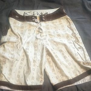 ⭐Kirra board shorts size 28